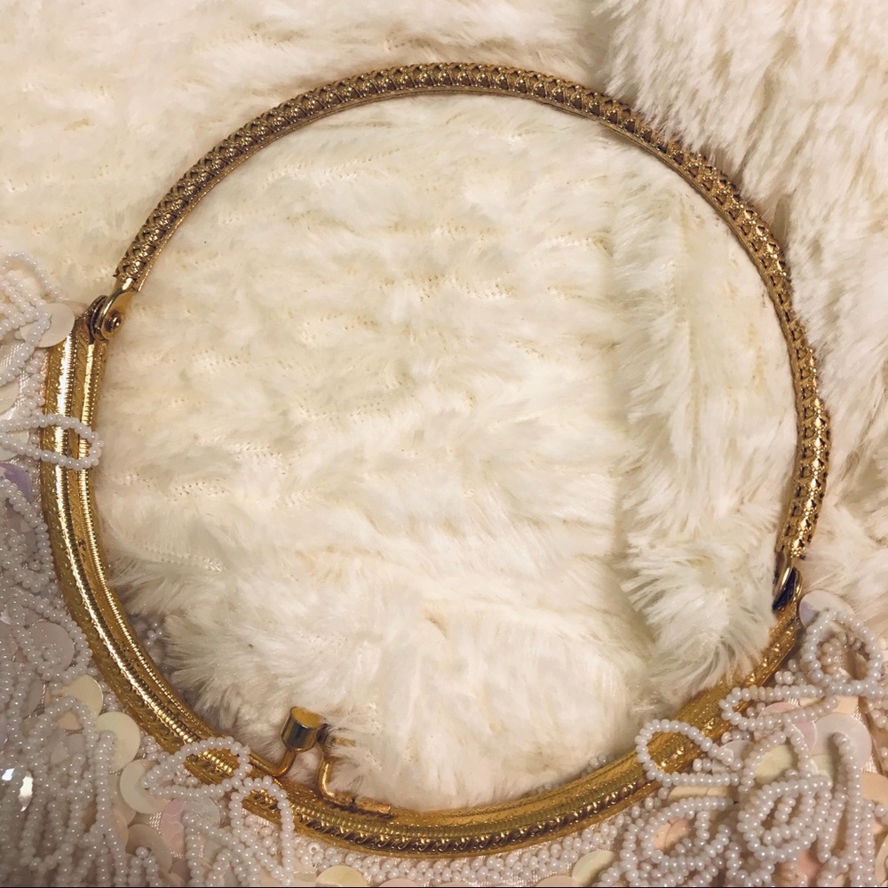 Vintage Sequin and Pearl Handbag with Gold Handle - Picture 4 of 11